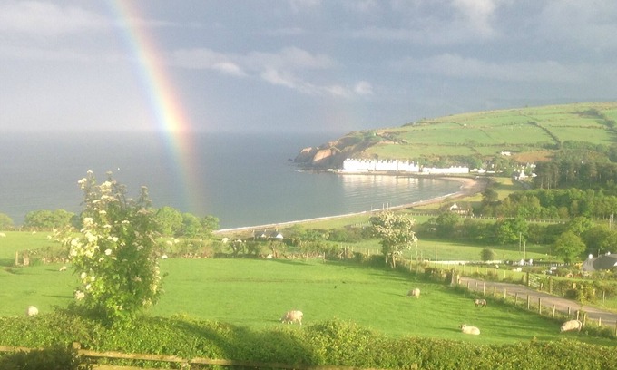 Glenariff Cabaña | Beachview Cottage Co. A. Antrim