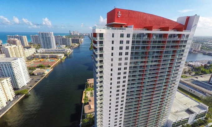 Hallandale Beach Complejo | Beachwalk Elite Hotels & Resorts