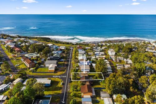 Berrara Casa | Beachway Pet Friendly 2 Mins Walk to Beach