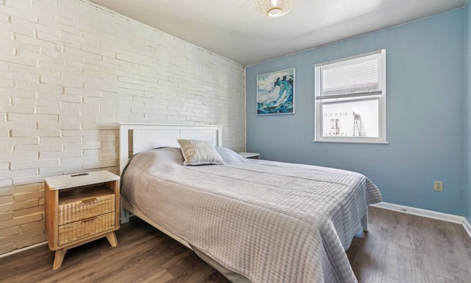 Old North Columbus Apartamento | Beachy Campus Rental- Steps from THE OHIO STATE Stadium