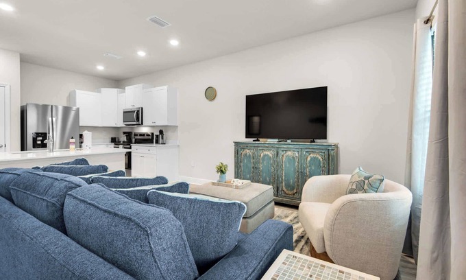 Gulf Breeze Casa | Beachy Gulf Breeze Home | Family & Pet Friendly