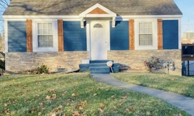 Kansas City Cama Y Desayuno | Beacon Hill Bungalow Five Minutes From Downtown Kansas City!