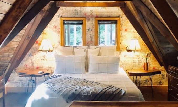 Layton Cabina | Bear Cottage- Relaxing Getaway
