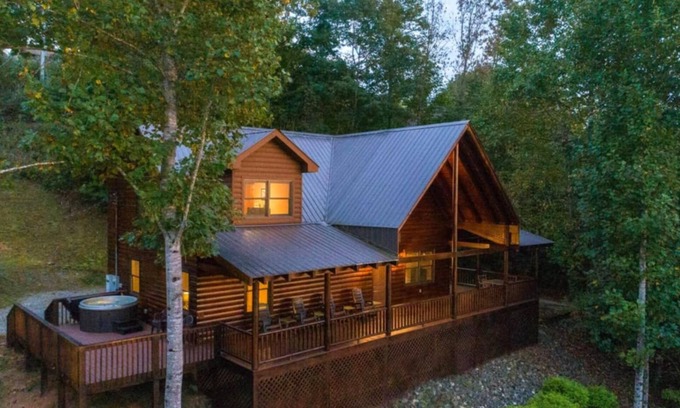 Whittier Cabina | Bear Cove Cabin Summa