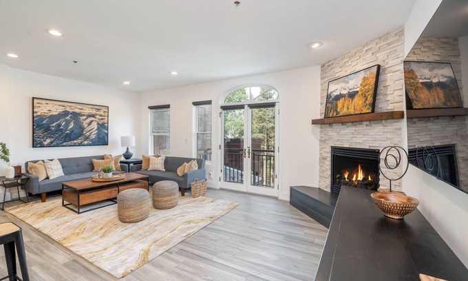 Mountain Village Condominio | Bear Creek Lodge 207a Condo by Alpine Lodging Telluride