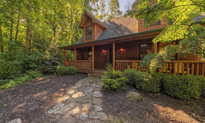 Saugatuck Cabina | Bear Creek Lodge - Association Pool, Pretty Surroundings, Goshorn Lake Access