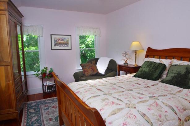 Calistoga Cama Y Desayuno | Bear Flag Inn