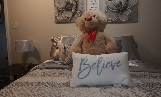 Kirtland Casa | Bear Habitat-11A - Entire Mobile Home - Book now for a bear-y wonderful stay!