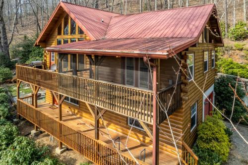 Waynesville Casa | Bear Print Mountain Lodge