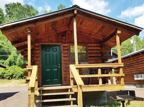 Tellico Plains Casa | Bear Track on Tellico River