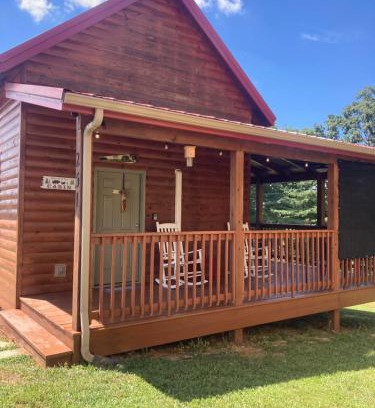 Campton Casa | Bearadise in the Red, Wifi, Hot Tub