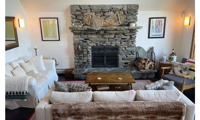 Rochester Cabaña | Bear’s Den Green Mountain Retreat