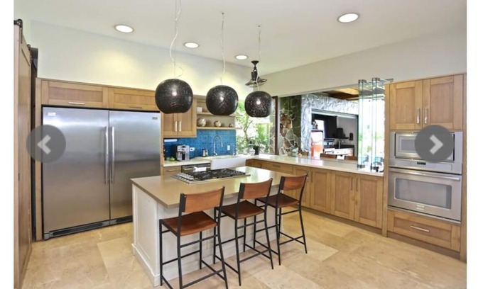 Santa Barbara Casa | Beatiful Family House