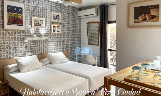 Torremolinos Casa | Beatriz Charming Hostal
