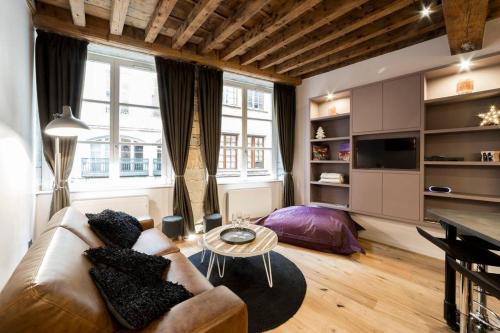 Old Lyon Apartamento | Beau bijou au cœur du Vieux Lyon AIL
