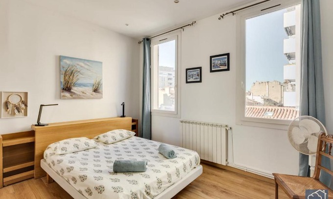 Notre-Dame du Mont Apartamento | Beau T2 renovated coeur de ville - COURS JULIENCASTELLANE - Air Rental