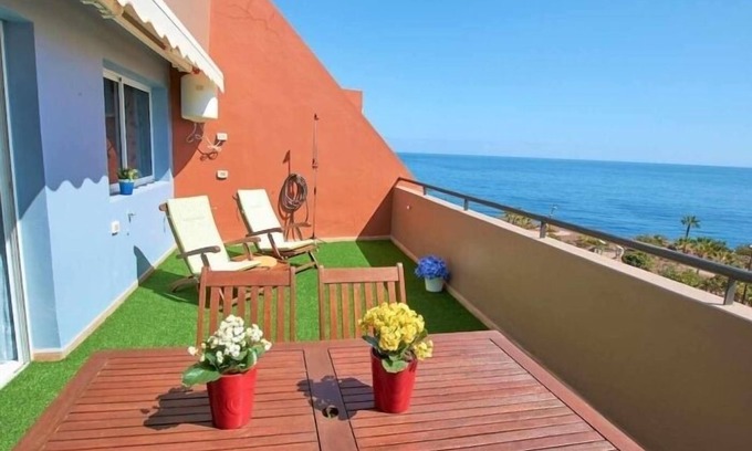 Radazul Apartamento | Bonita vivienda con vistas al mar +playa+WIFI