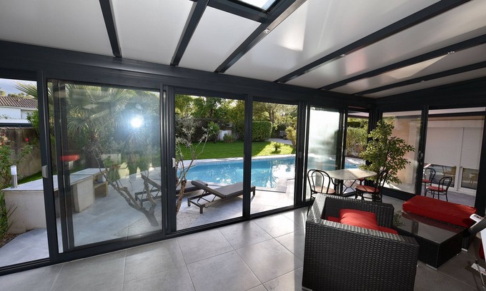 Saint-Clement-de-Riviere Villa | Very beautiful architect villa 200 m 2 with swimming pool