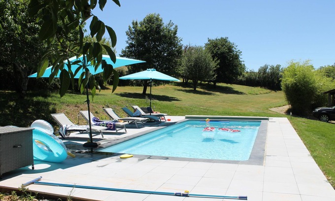 Villefranche-d'Albigeois Casa | Hermoso granero con piscina, en el corazón del campo del Tarn