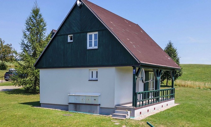 Rudnik Casa | Casa de vacaciones privada con WIFI, piscina, TV, terraza, mascotas permitida, aparcamiento