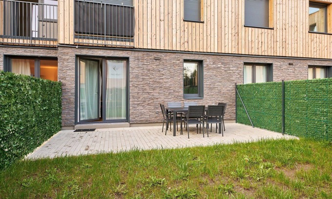 Svoboda nad Upou Apartamento | Bonito apartamento para 4 personas con WIFI, TV y terraza