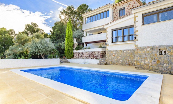 Oropesa del Mar Villa | Bonito apartamento en villa para 4 personas con WIFI, piscina, A/C, TV y terraza