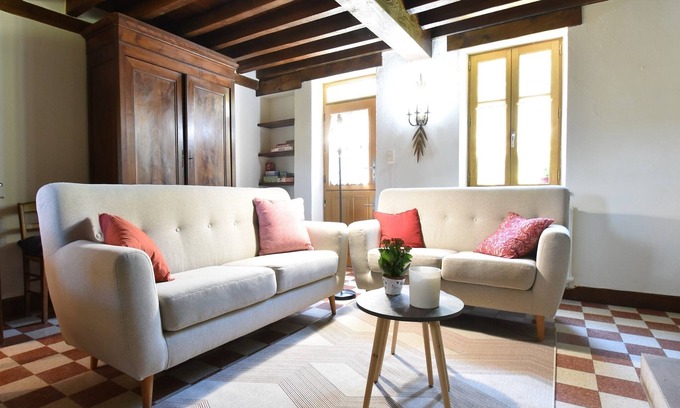 Chantenay-Saint-Imbert Casa | Casa en Chantenay con Piscina Privada