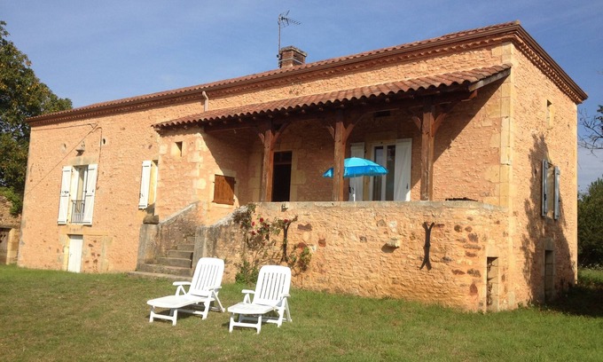 Saint-Front-sur-Lemance Casa | Hermosa casa de campo de piedra del siglo XIX en 20 ha- Cerca de Bonaguil