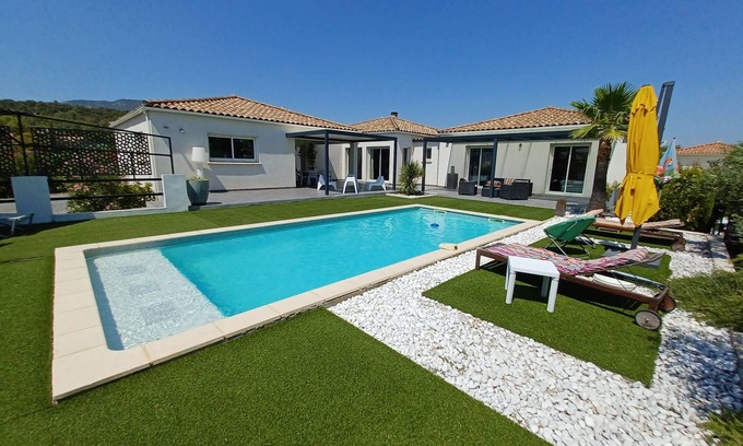 Saint-Jean-de-Cuculles Villa | HERMOSA VILLA 200 M2 ENTRE MAR Y RÍOS PARA 8 PERSONAS