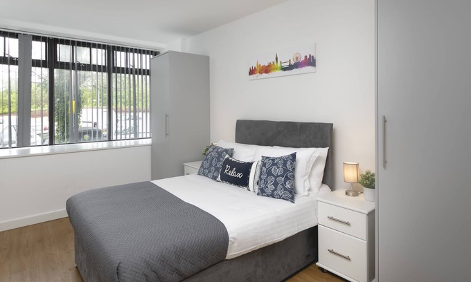 Norwood Green Apartamento | Beautiful 1 Bed Apartment close to Heathrow Airport