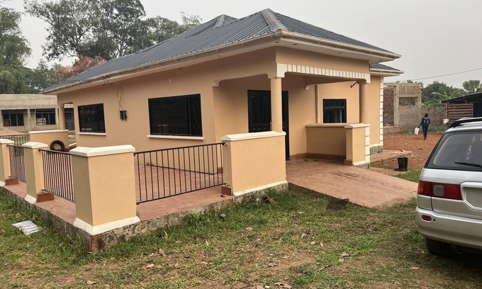 Gulu Apartamento | Beautiful 1-Bed Apartment in Gulu