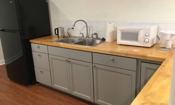 Frederick Casa | Beautiful 1 Bedroom Apartment