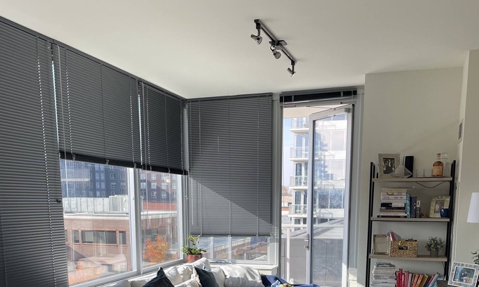 Evanston Casa | Beautiful 1 BR Apartment in Luxury Building