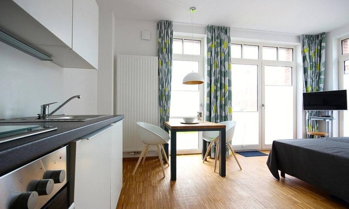 Horum Apartamento | Beautiful 1-room apartment with west-facing terrace - only 100 m to the island beach!