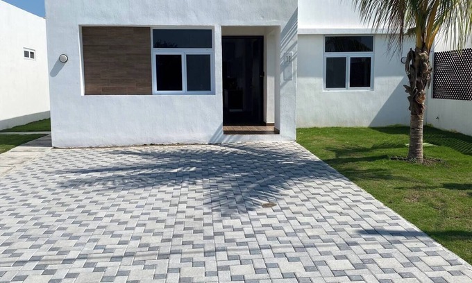 Puerto San Jose Casa | Beautiful 10 - Brisas Pacific House