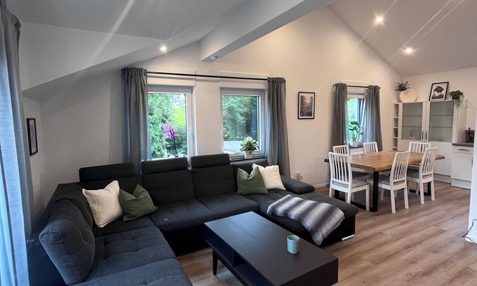 Olpe Apartamento | Beautiful 115sqm apartment in the countryside, near Loisl