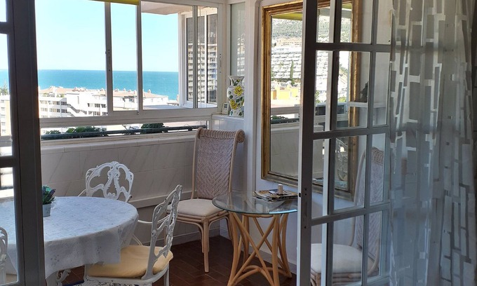 Torreblanca Apartamento | Precioso apartamento en el piso 11 con vistas panorámicas en Fuengirola