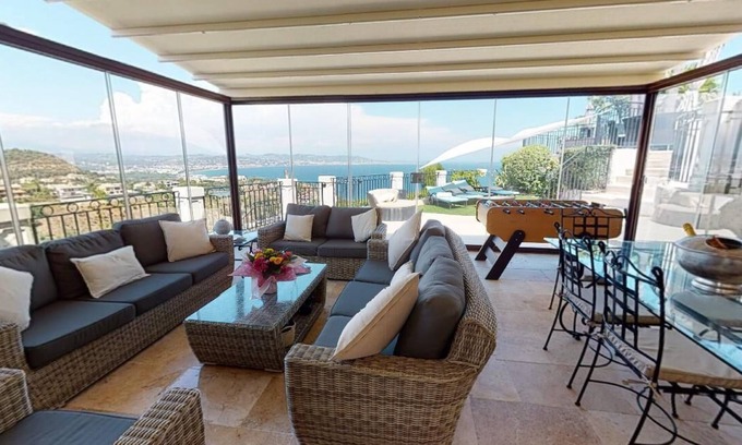 Theoule-sur-Mer Villa | Hermosa villa con magníficas vistas al mar y la montaña