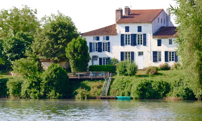 Clairac Cabaña | Hermosas del siglo 18 casas de vacaciones en las orillas del río Lot