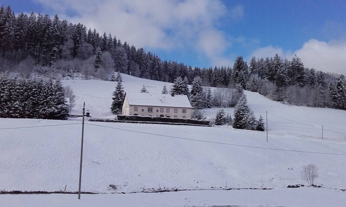 Le Bonhomme Apartamento | Muy bonita granja de siglo 19 en medio de los prados