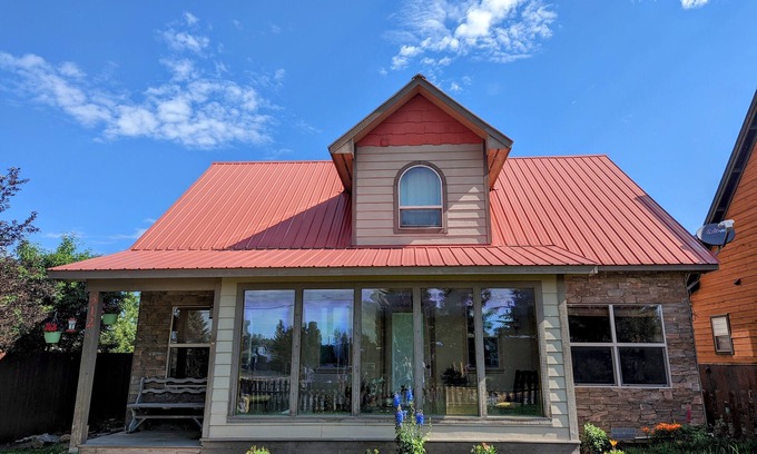 Gunnison Casa | Beautiful 2,000 sq. ft. home in town in Gunnison, Colorado!