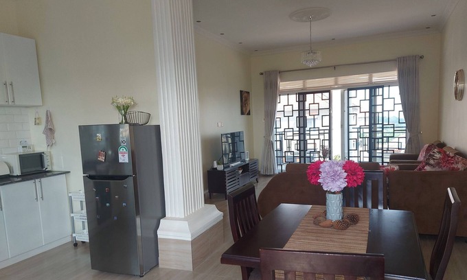 Entebbe Apartamento | Beautiful 2-bed Apartment in Akright City Bwebajja