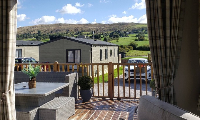 Fence Casa | Beautiful 2-bed Lodge Ribble Valley Clitheroe