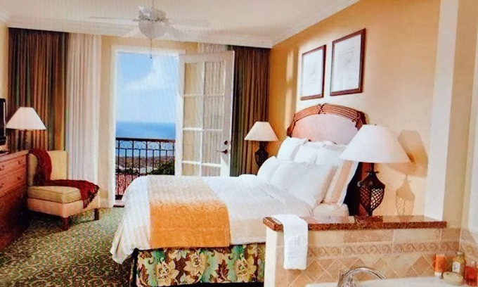 Newport Coast Complejo | Beautiful 2 bedrooms Resort by the beach with Full kitchen, sleep 8, 1250 SQF.
