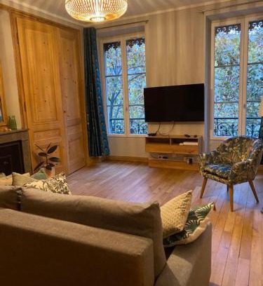 2nd Arrondissement Apartamento | Beautiful 2-bedroom apartment between Perrache and Confluence Lyon 2