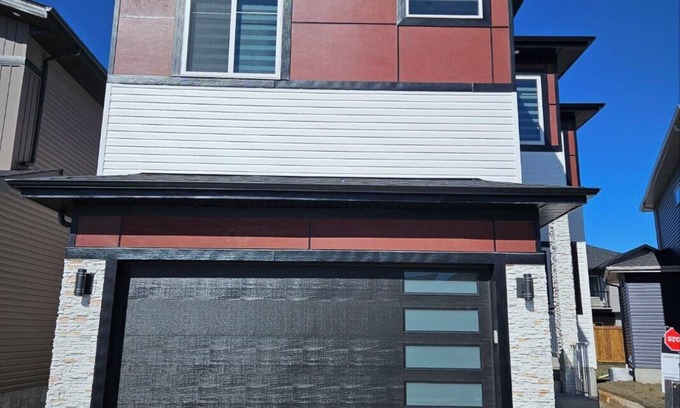 Northeast Edmonton Casa | Beautiful 2-Bedroom Basement