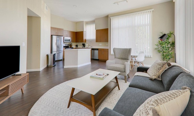 Cupertino Apartamento | Beautiful 2BR in Cupertino, Pool + Pet-Friendly