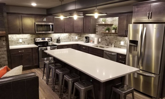 Boyne Falls Condominio | Recientemente renovado para 2018 y Like No Other! 3 habitaciones / 3 baños con excelente ubicación!