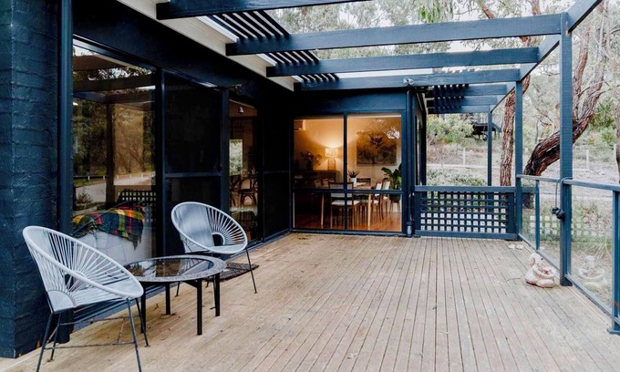Fairhaven Casa | Beautiful 3 bed house overlooking Great Otway National Park and close to Beach