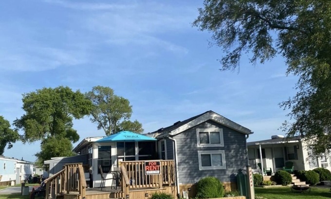 Sherkston Cabaña | Beautiful 3-Bedroom Cottage located on Sherkston Shores!